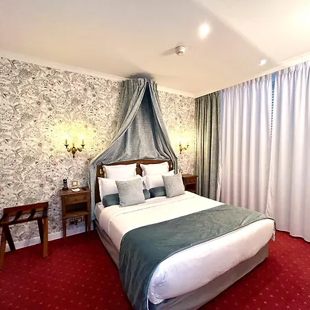 De Varenne 4*