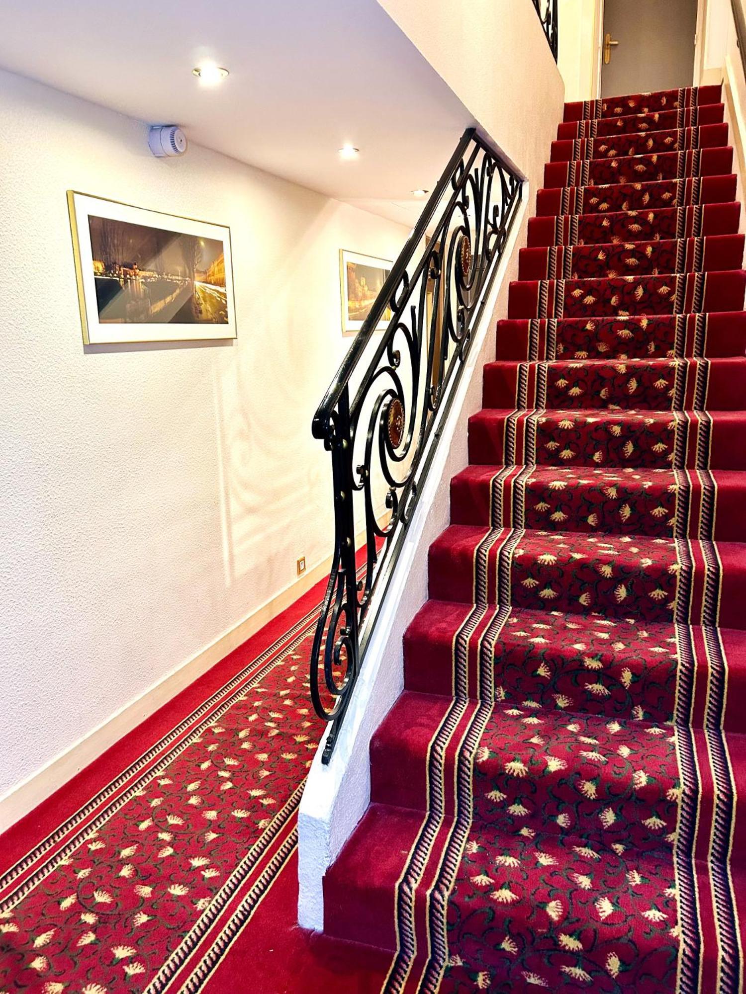 Hotel De Varenne Parigi